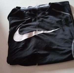 Nike kids medium size 10